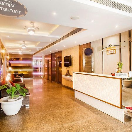 Hotel Poonam Plaza Agra  Exterior photo